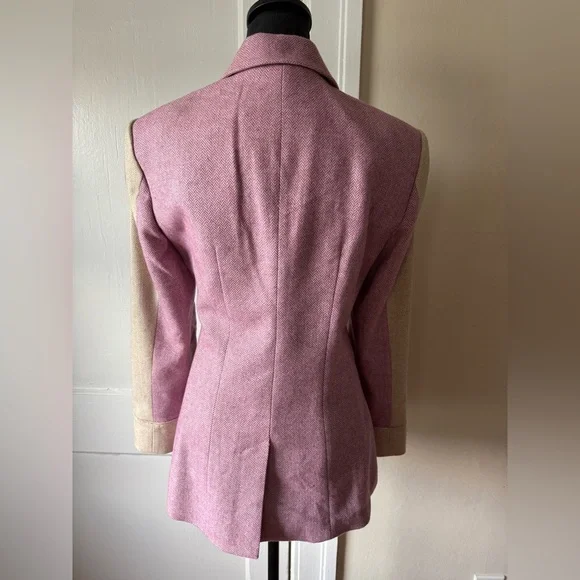 Cinq à Sept Lilac and Cream Blazer - Picture 3 of 13